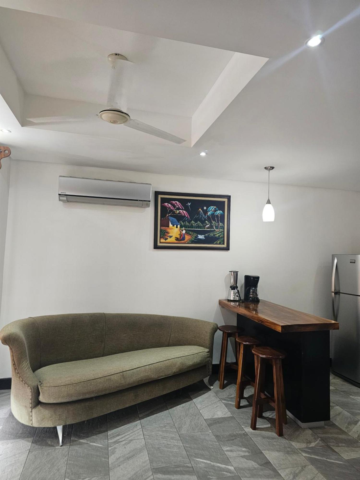 Pura Vida Apartments ケポス 部屋 写真